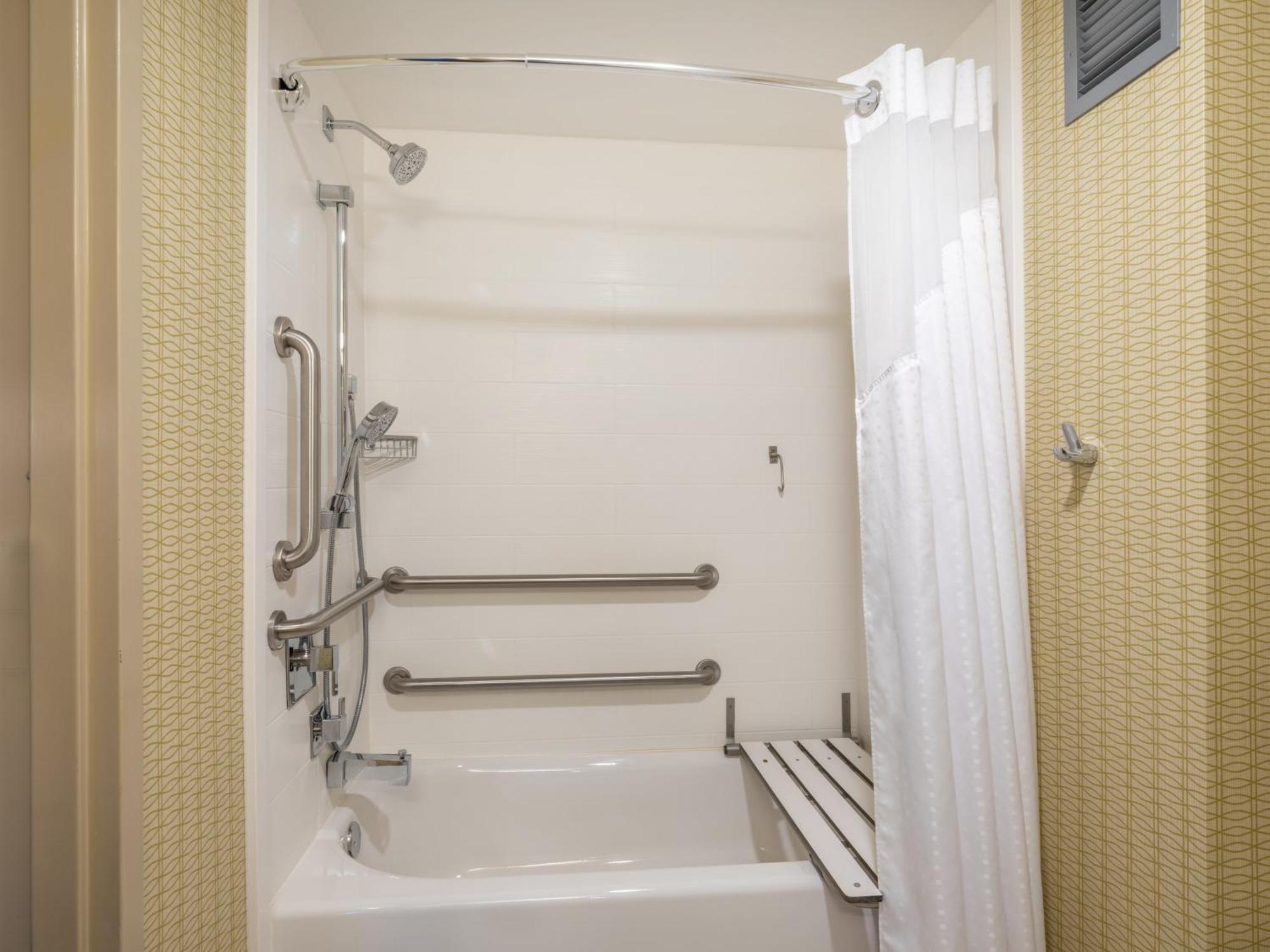 Holiday Inn Greensboro Coliseum By Ihg Eksteriør bilde