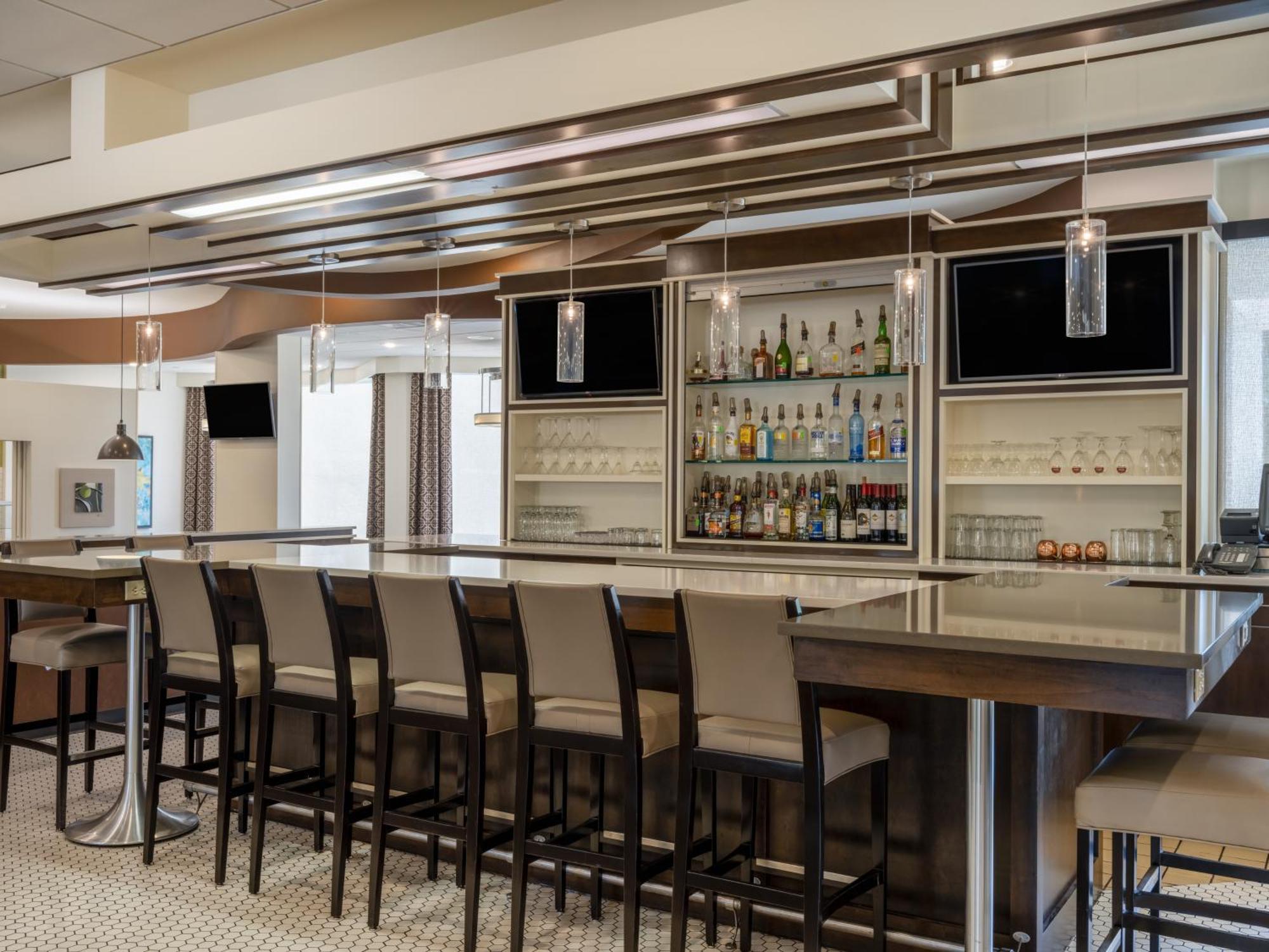 Holiday Inn Greensboro Coliseum By Ihg Eksteriør bilde