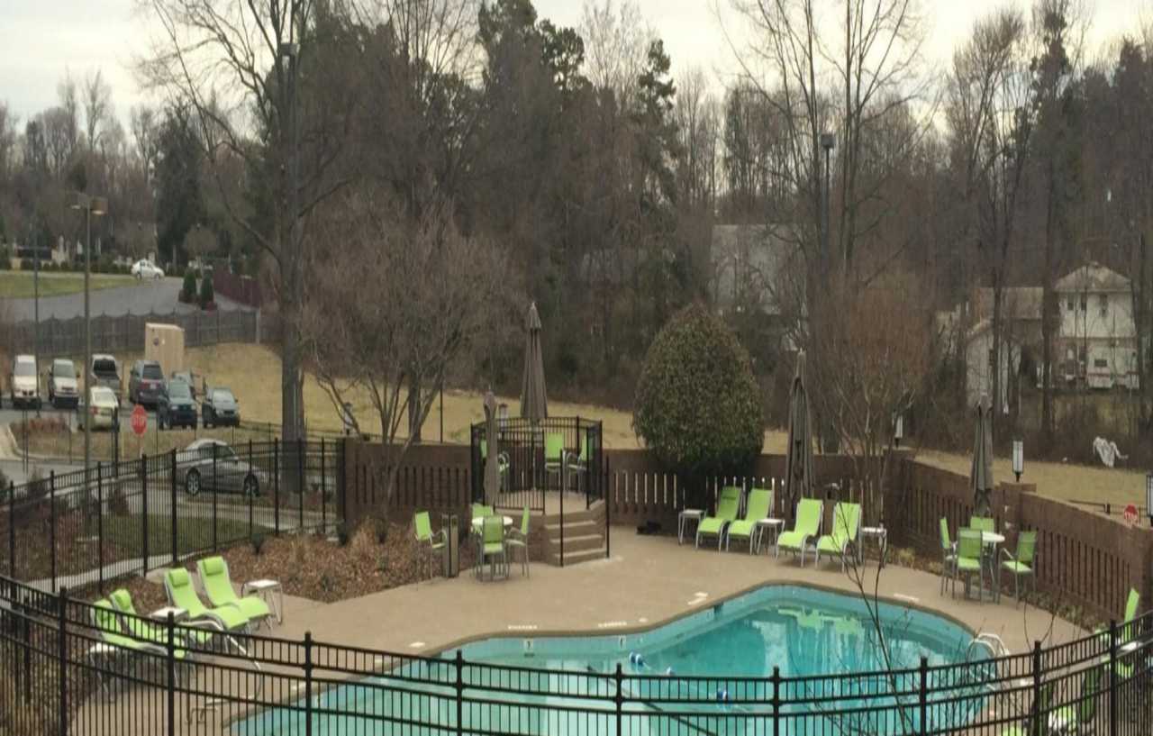 Holiday Inn Greensboro Coliseum By Ihg Eksteriør bilde