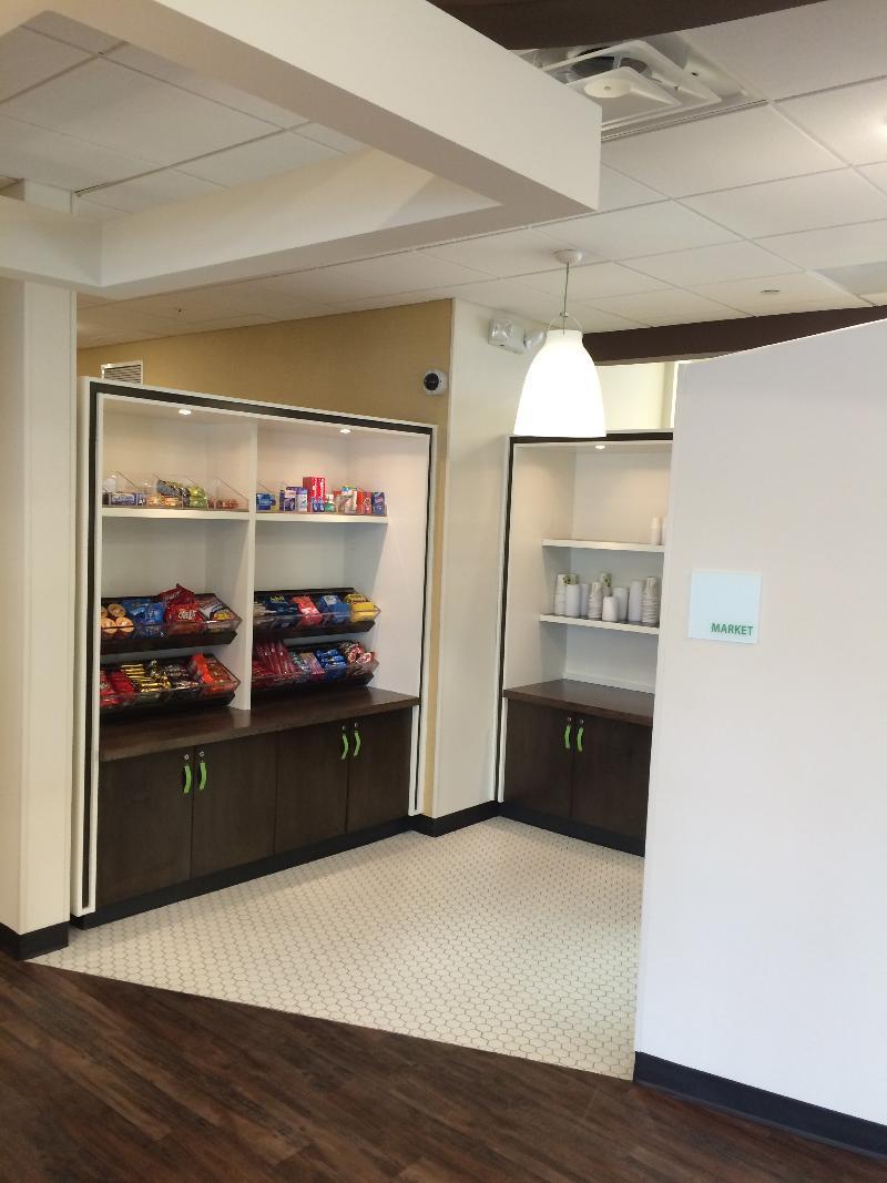 Holiday Inn Greensboro Coliseum By Ihg Eksteriør bilde